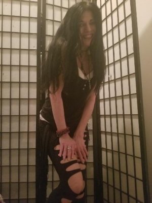 Imanne erotic massage in Cookeville